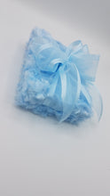 Load image into Gallery viewer, Fuzzy Blue gift card box