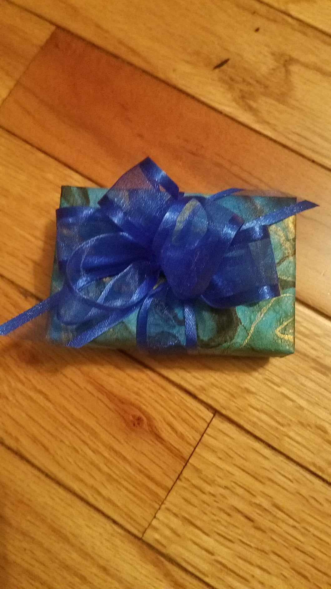 Majestic blue ocean mini