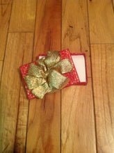 Load image into Gallery viewer, Red Falls in Love with Gold