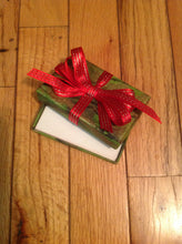 Load image into Gallery viewer, Green marble with red gold stripe ribbon